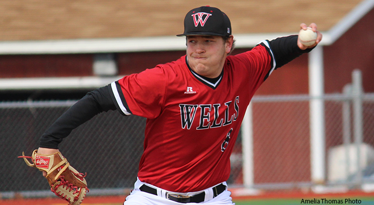 Cazenovia Takes Baseball Doubleheader Over Wells Baseball