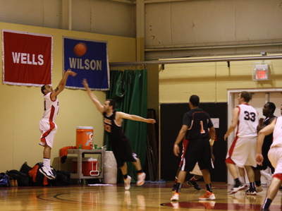 EXPRESS ROLL PAST WILDCATS ON SENIOR DAY