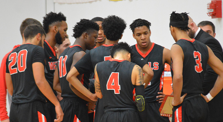 Comeback Effort Falls Short For Men's Basketball