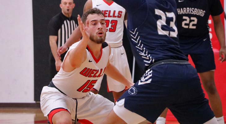 Men&rsquo;s Basketball Team Carries Half Time Lead to Victory