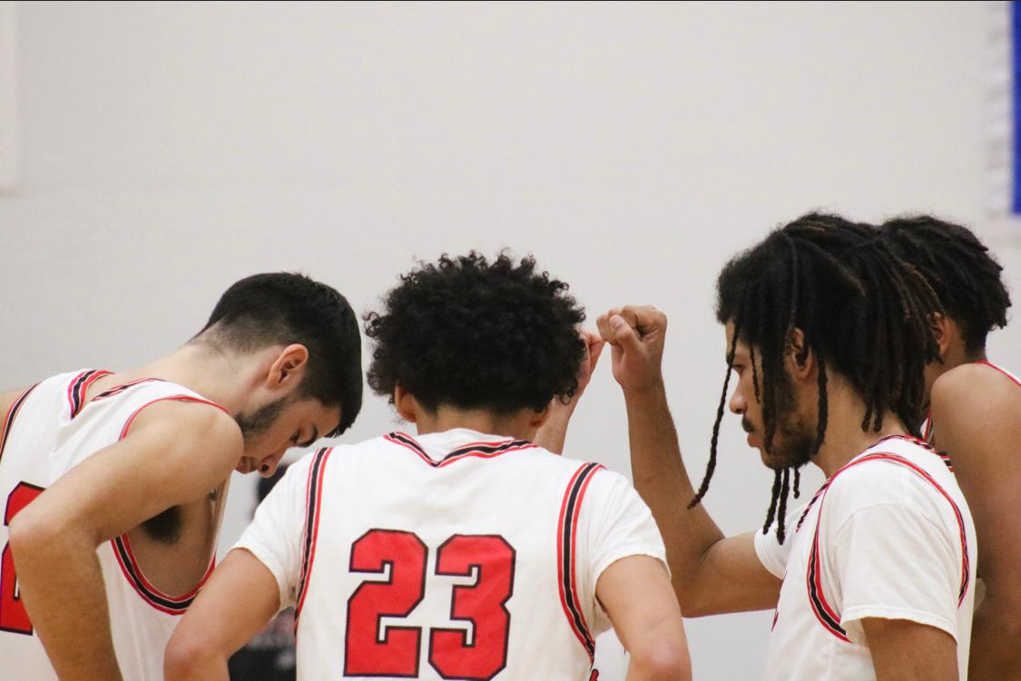 Men's basketball takes on Clarks Summit