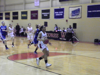 SPARTANS ROLL PAST EXPRESS AT MAX ZIEL CLASSIC