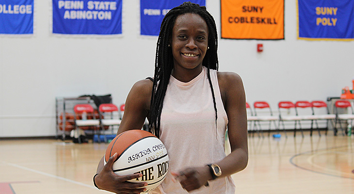Cooper's Milestone Night Highlights Huge Women's Basketball Win