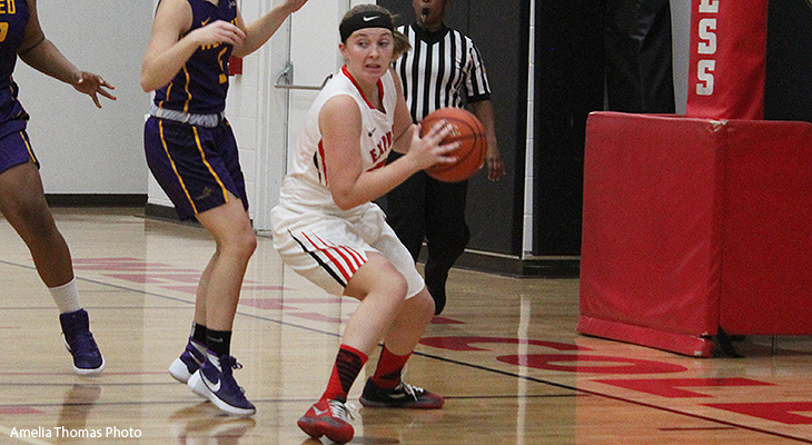 Hot-shooting Nazareth Defeats Wells Women's Basketball