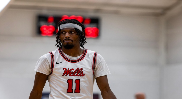 Wells Men's Basketball Drops AMCC Conference game to Panthers