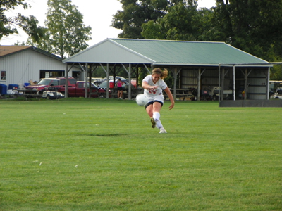 EXPRESS CRUISE PAST MOUNTAINEERS FOR SECOND STRAIGHT VICTORY