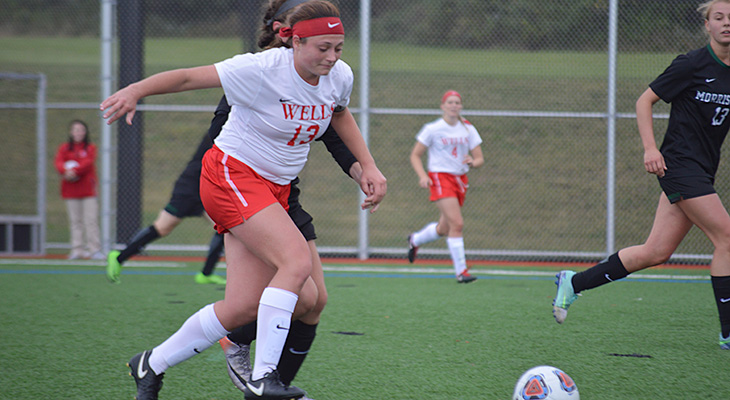 Jones Scores Late-Game Winner For Women's Soccer