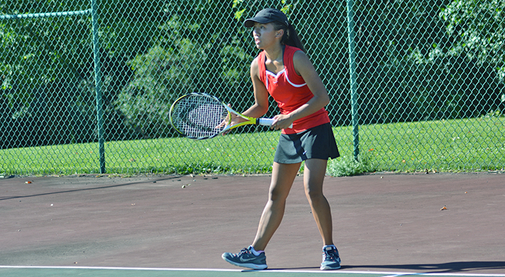 Bautista, Hunt Win In 7-2 Women's Tennis Loss