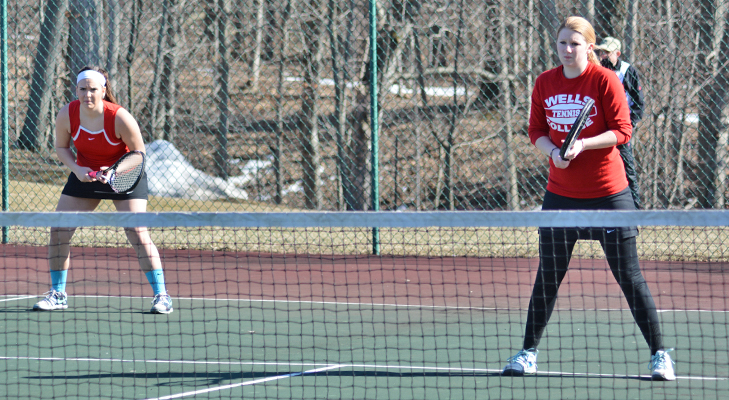 Women's Tennis Upended By Penn St.-Abington, 5-4