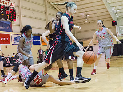 Women&rsquo;s Basketball Downs Penn St.-Abington, 60-47